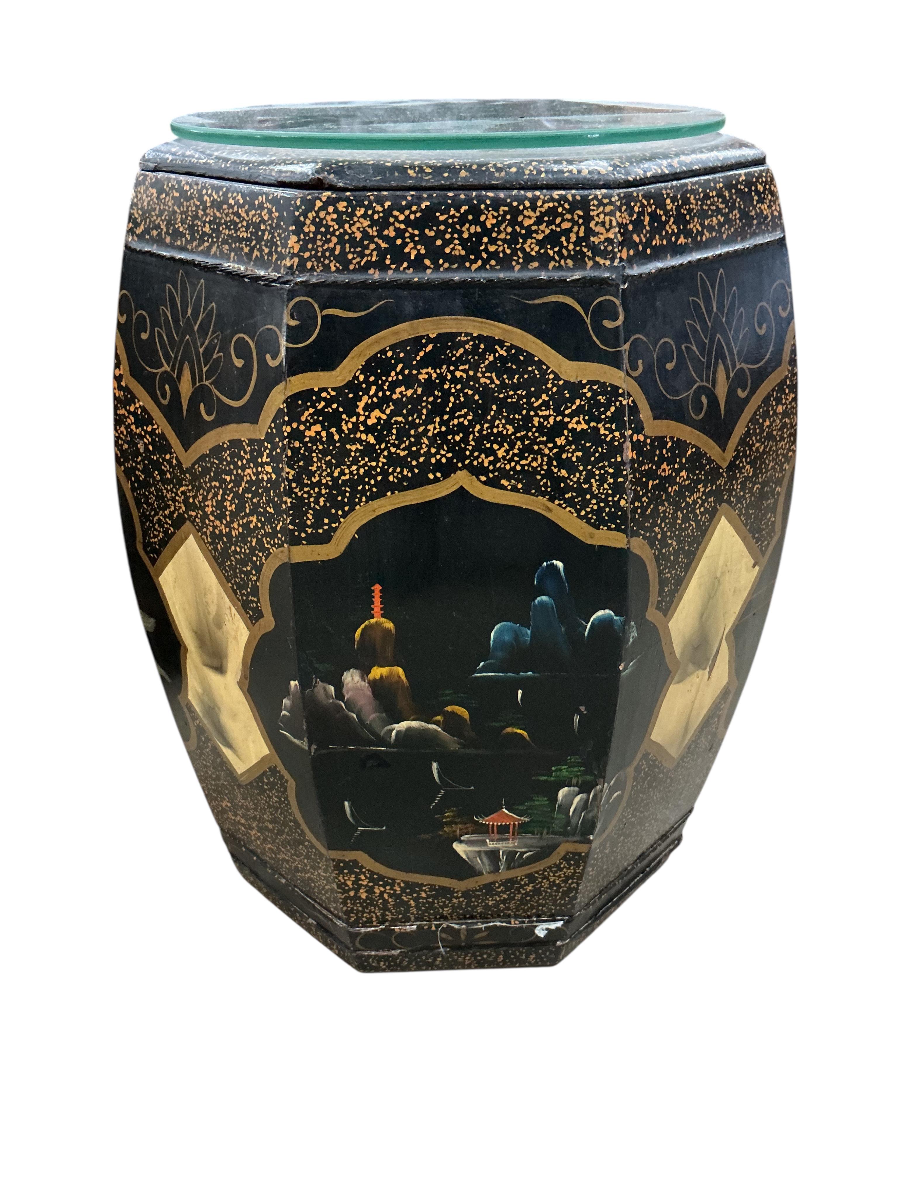 A pair of modern Chinese painted octagonal seats, height 44cm